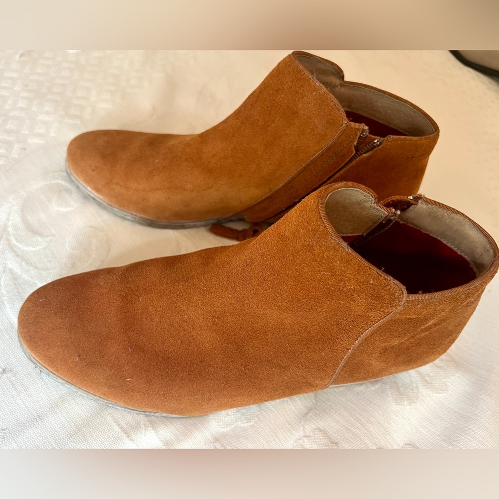 Women’s Rust Brown Suede Ankle Boots - comfy